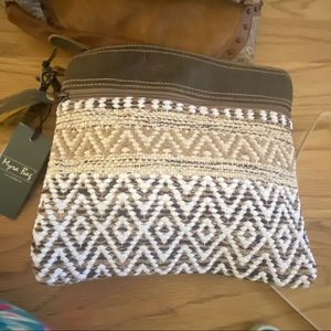 Myra Bag 132161  Contentment Small & crossbody Bag